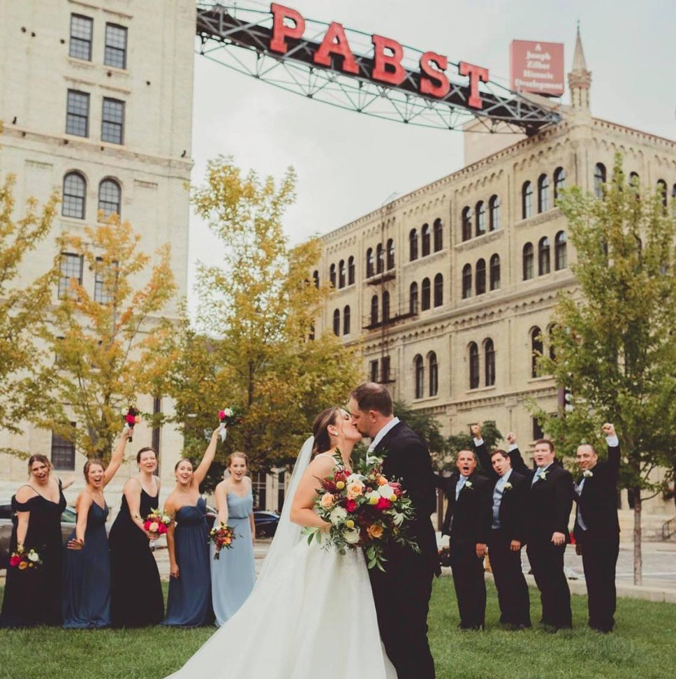 Milwaukee Weddings